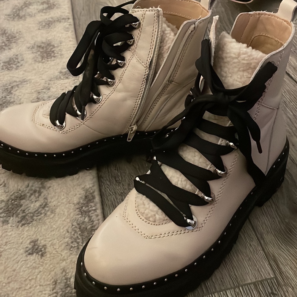 Steve Madden 7.5 Rainier Boot